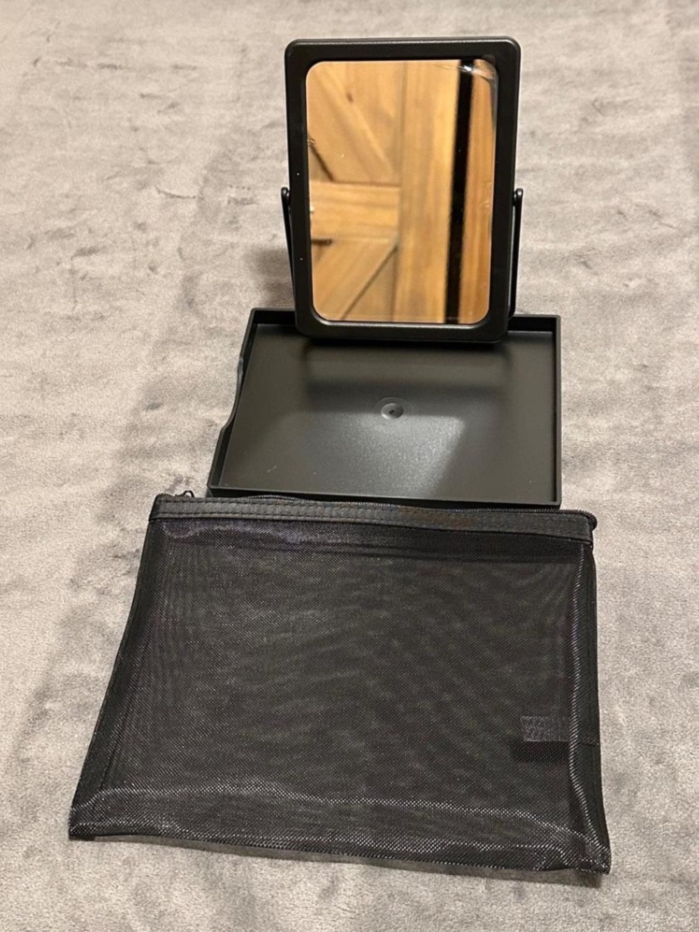 NIB Mary Kay Travel Vanity Mirror with Makeup Tray